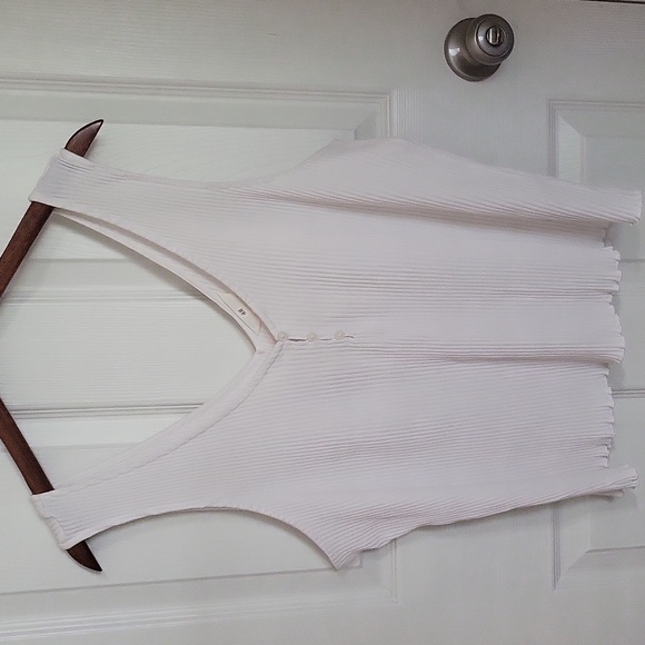 H&M Ribbed Tank - Picture 1 of 3